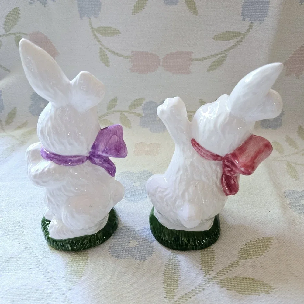K's Collection Ceramic White‎ Easter Bunny Rabbit Figurines Bows 6